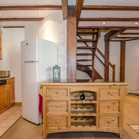 Duplex Centre Avec Parking Et Wifi - Fr-1-343-240 Apartment *